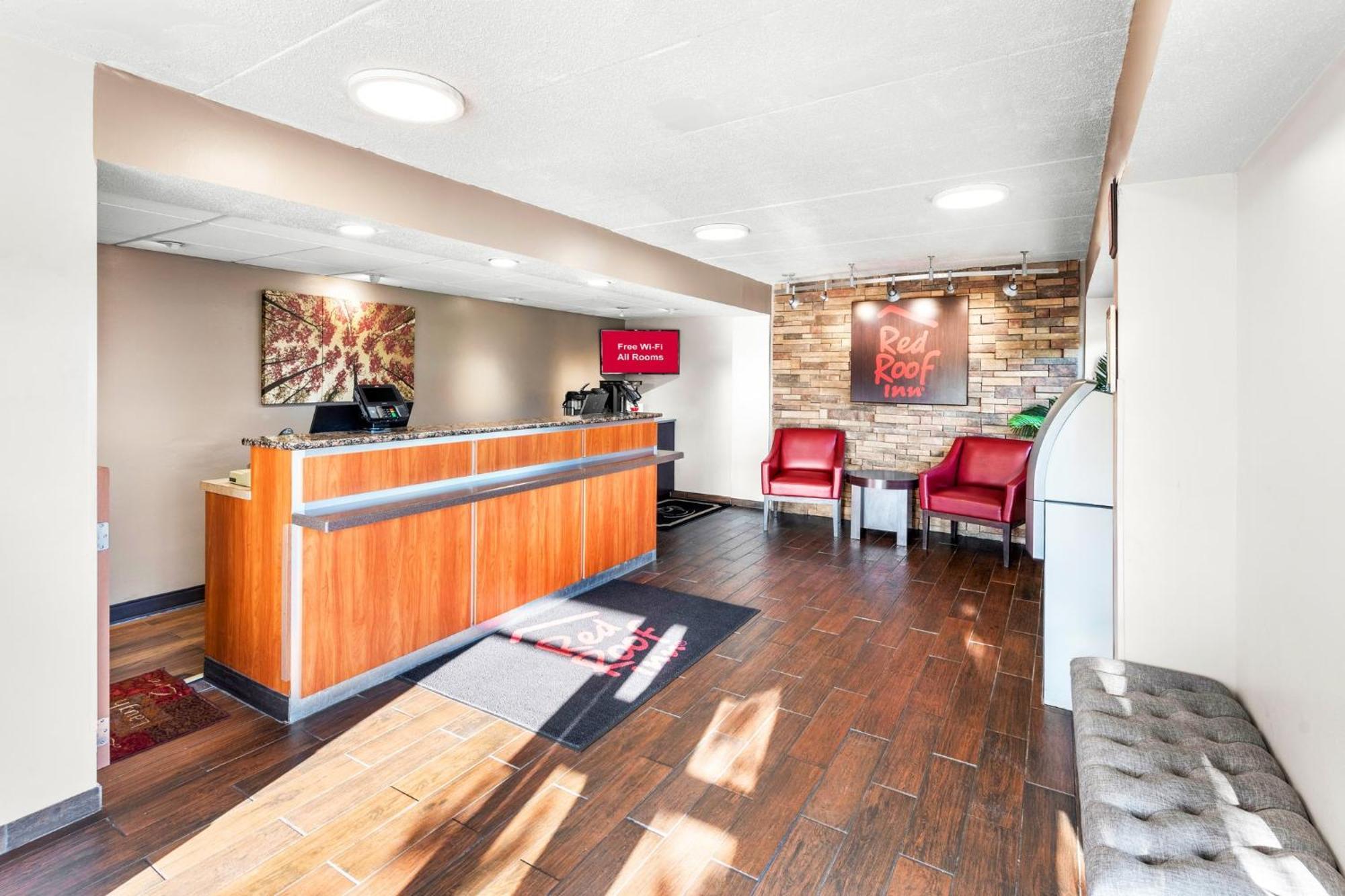 Red Roof Inn Indianapolis North - College Park Bagian luar foto